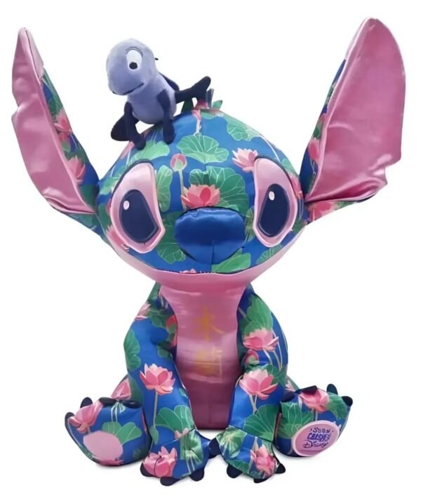 Stitch Crashes Mulan Peluche Coleccion 12/12 Disney Store