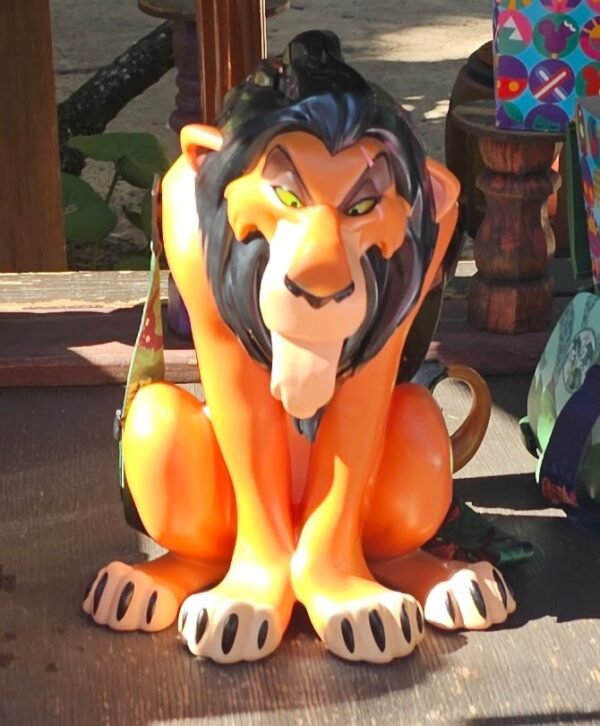 Palomera Scar del Rey Leon Animal Kingdom Disney