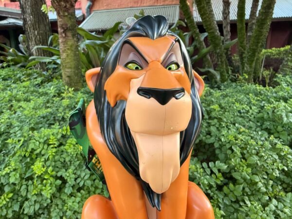 Palomera Scar del Rey Leon Animal Kingdom Disney