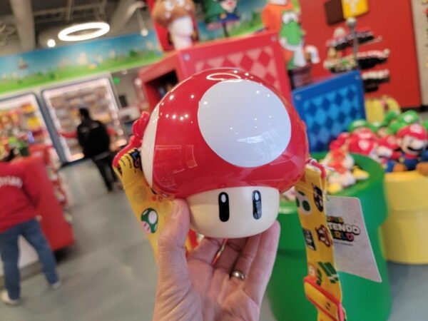 Tomatodo Sipper Honguito Rojo Super Nintendo World Universal Studios