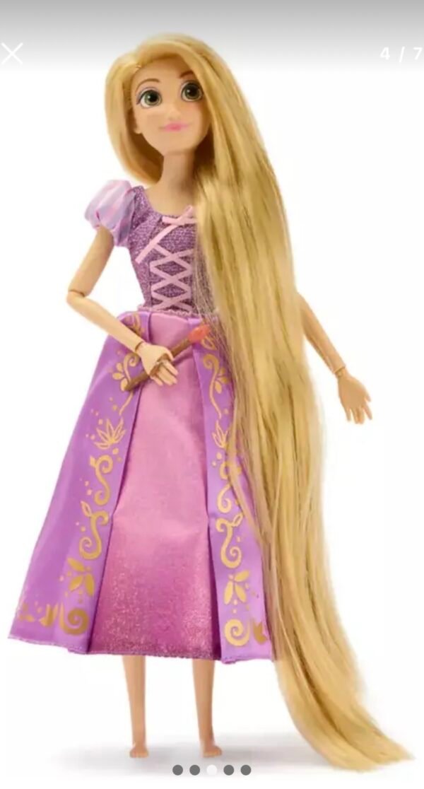 Rapunzel  Tangled Enredados Play Set Muñeca Y Ropero Disney Store