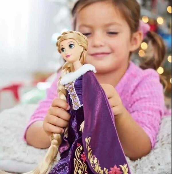 Rapunzel Tangled Muñeca 29cm Ed Especial Holiday 2021 Disney store